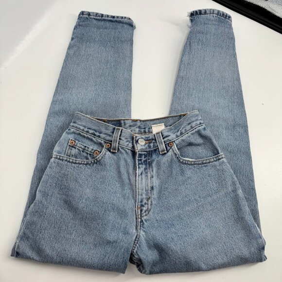 Vintage Levi's 550 Relaxed Fit Tapered Leg Jeans - Size 2 Petite - Picture 5 of 15